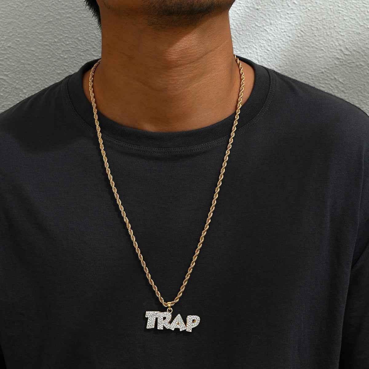 Men’s Cuban Chain Necklace – Hip Hop Letter Pendant with Rhinestone Niche Design