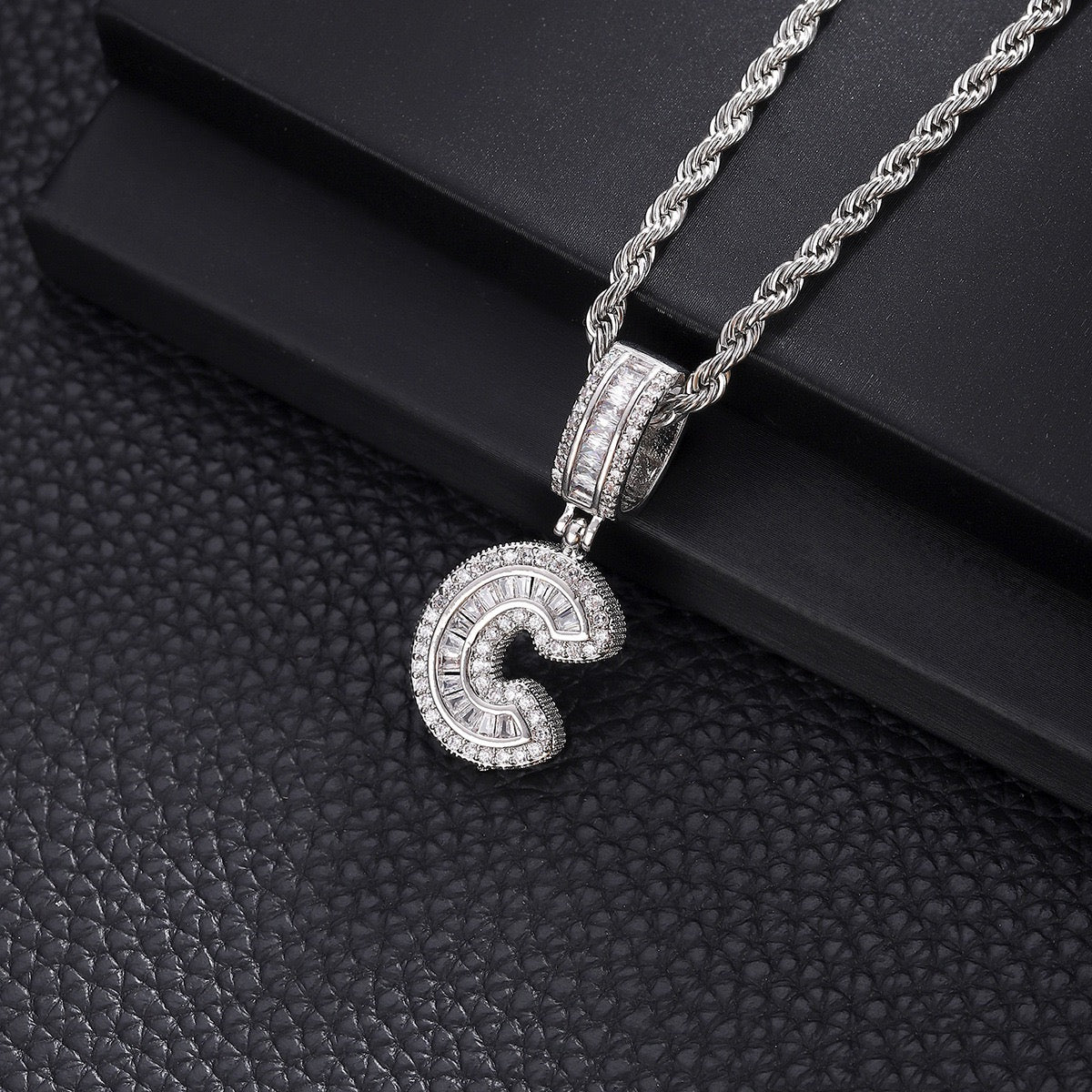 Custom Iced Out Initial Letter Pendant Necklace - Hip Hop CZ Diamond Alphabet Chain for Men & Women