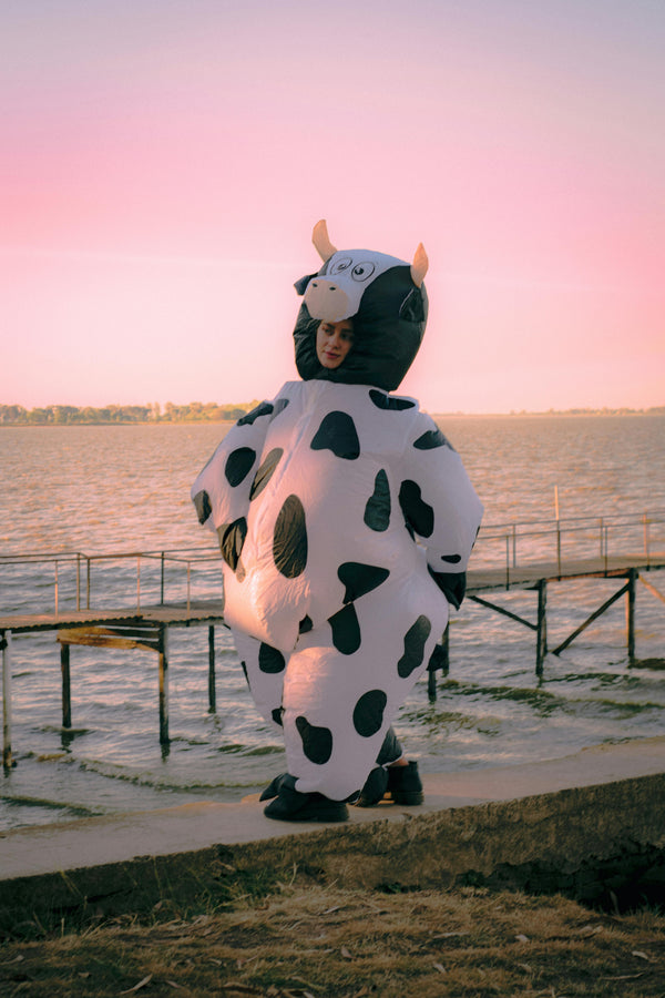 Halloween Inflatable Cow Costume – Funny Kids & Adult Outfit