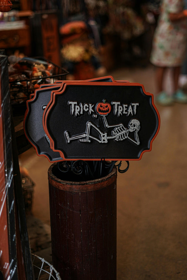 Halloween Trick or Treat Cards – Party Favor Set